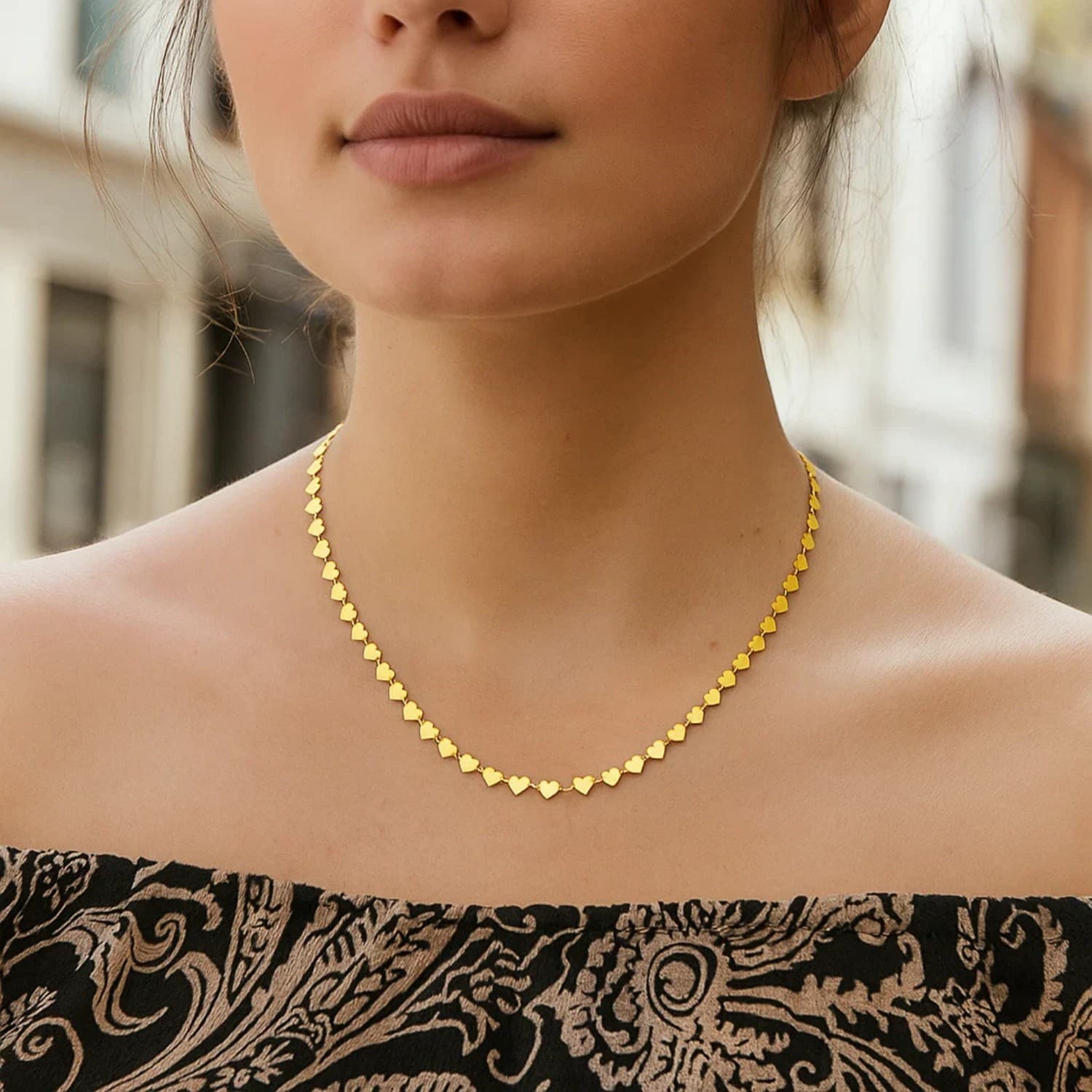 14k Yellow Gold Mirrored Heart Chain Necklace — alternate view